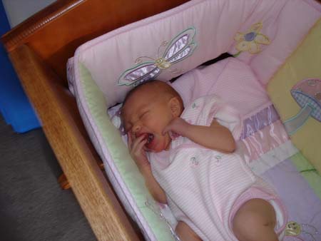 Arya waking
