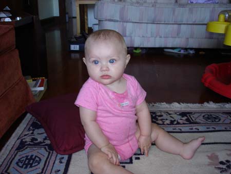 Arya lookin