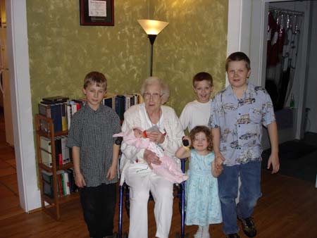 GreatGrandma-n-GreatGrandkids