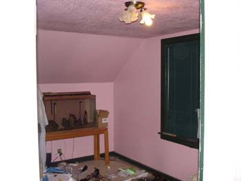 UpstairsBabyroom1