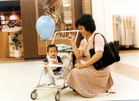 momchrisstroller